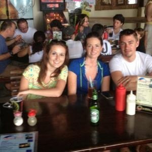 Meet your Posher, Miya